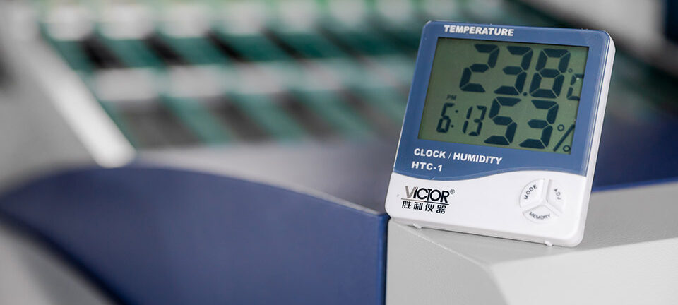 a device showing temperature of 23.8 degree celsius and humidity of 54%